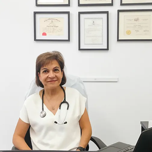 Dr. Roya Shams-Razaghi